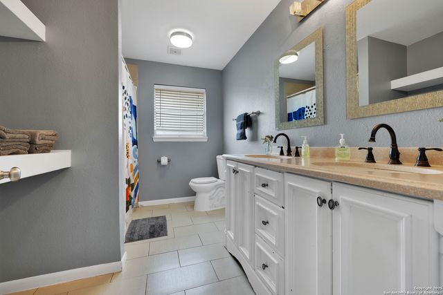 103 Shalimar, Castle Hills, TX 78213