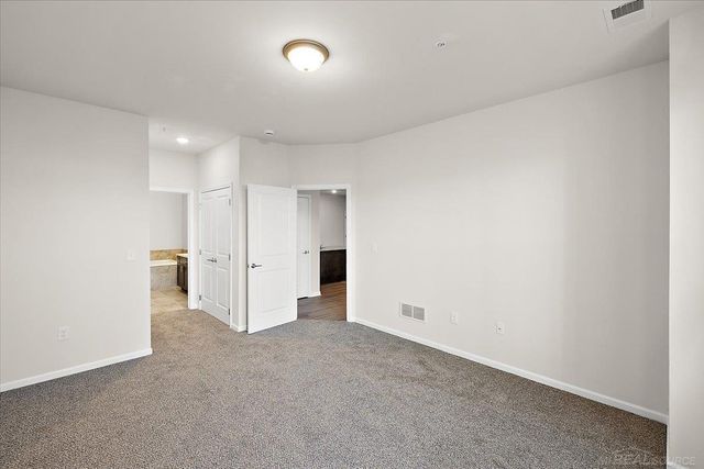 8280 Heywood Circle, Sterling Heights, MI 48312