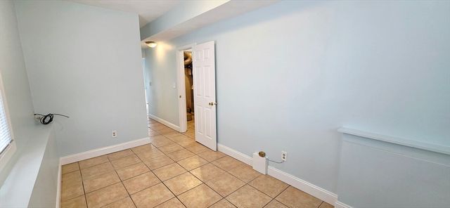 15 Putnam Place 15, Winthrop, MA 02152