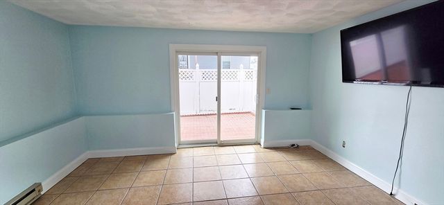 15 Putnam Place 15, Winthrop, MA 02152