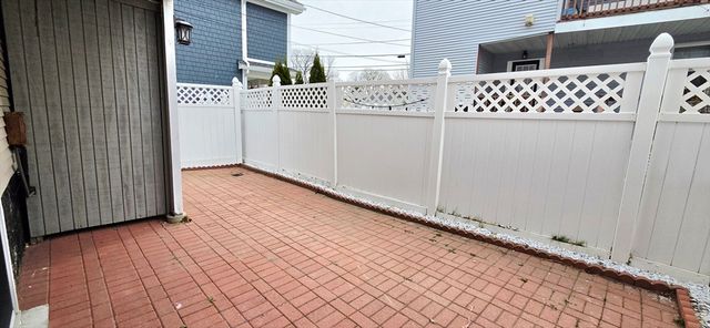 15 Putnam Place 15, Winthrop, MA 02152