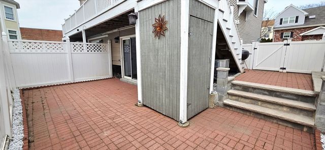 15 Putnam Place 15, Winthrop, MA 02152