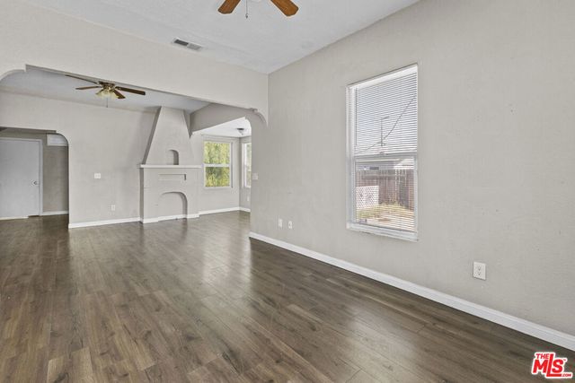 427 E Main Street, San Jacinto, CA 92583