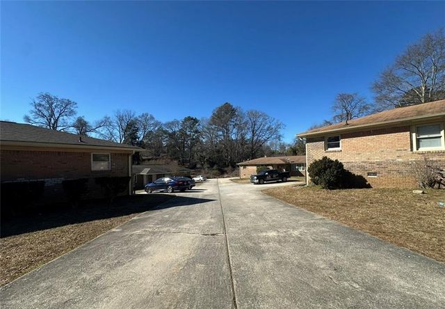 4421 Lynn Drive, Powder Springs, GA 30127