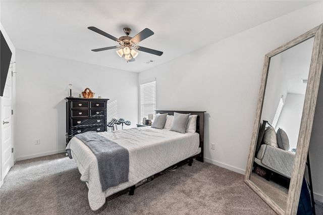 5813 W Greens Chapel Road, Fayetteville, AR 72704