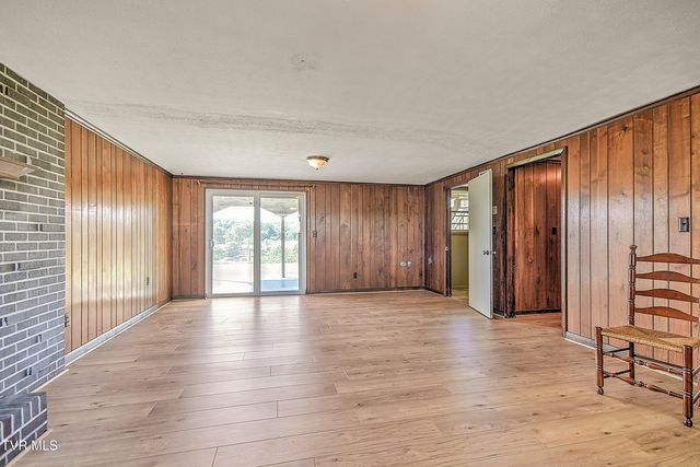 228 Oneida Court, Kingsport, TN 37664