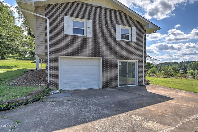 228 Oneida Court, Kingsport, TN 37664