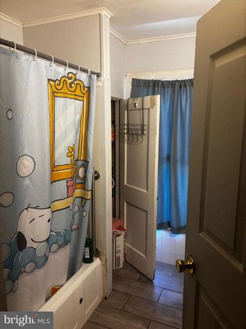 812 E ELMER ST, Vineland, NJ 08360