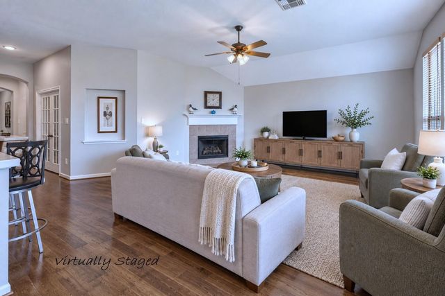 1859 Pembrook Circle, Conroe, TX 77301
