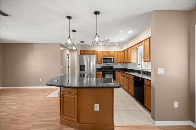 17866 SE 108TH COURT, Summerfield, FL 34491