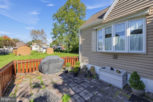 1920 ARENA DR, Trenton, NJ 08610