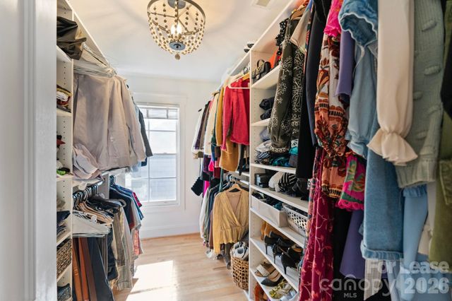 425 Tremont Avenue E, Charlotte, NC 28203