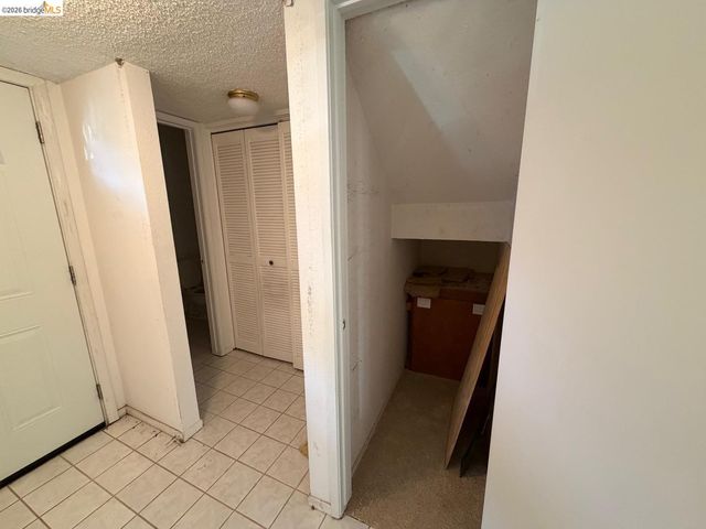 1175 Kenwal Rd B, Concord, CA 94521