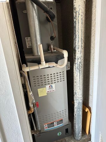 1175 Kenwal Rd B, Concord, CA 94521