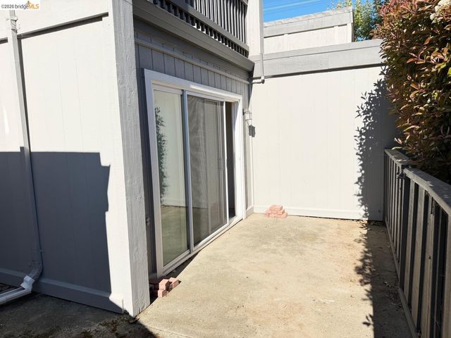 1175 Kenwal Rd B, Concord, CA 94521