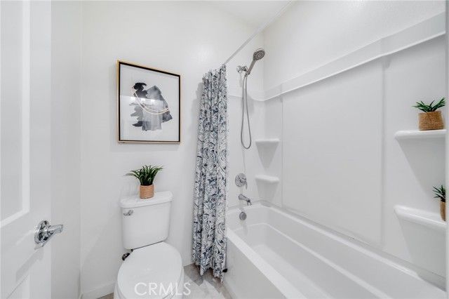 105 High Meadow, Lake Forest (el Toro), CA 92610