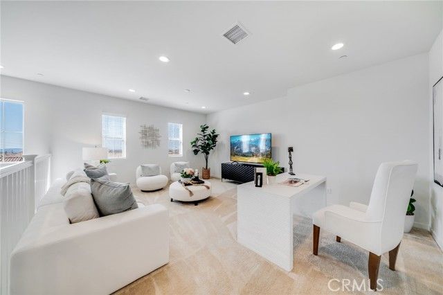 105 High Meadow, Lake Forest (el Toro), CA 92610