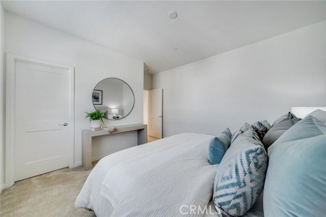 105 High Meadow, Lake Forest (el Toro), CA 92610