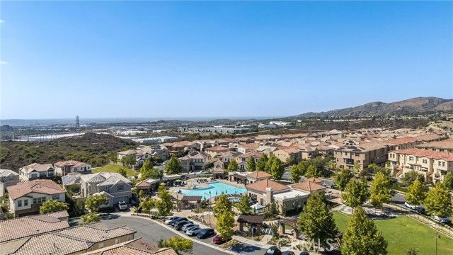 105 High Meadow, Lake Forest (el Toro), CA 92610