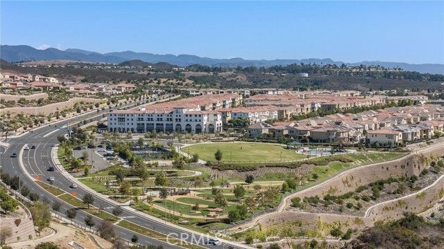 105 High Meadow, Lake Forest (el Toro), CA 92610