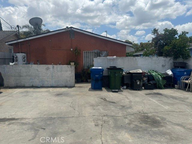 807 E Vernon 2, Los Angeles, CA 90011