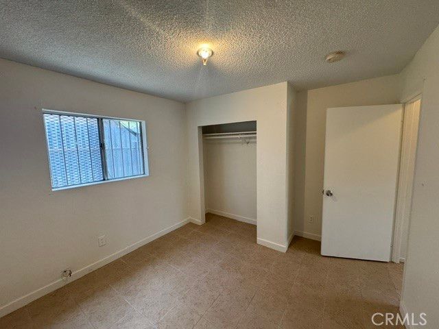 807 E Vernon 2, Los Angeles, CA 90011