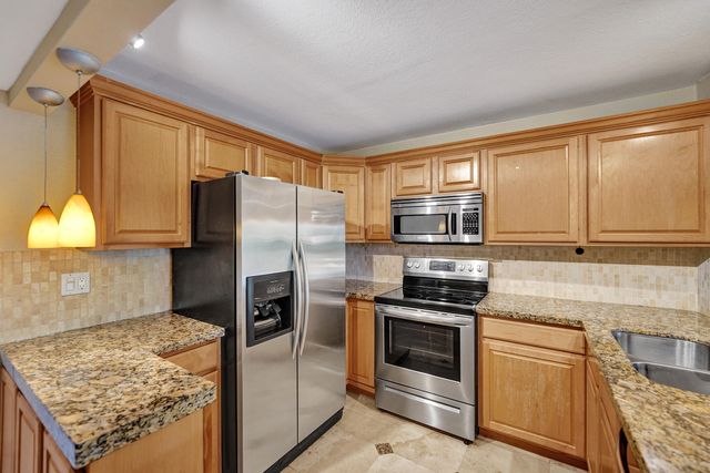 1000 RIVER REACH Drive 506, Fort Lauderdale, FL 33315