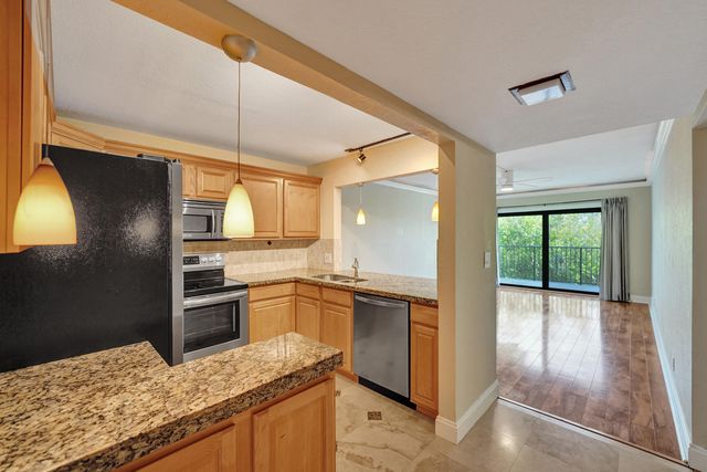 1000 RIVER REACH Drive 506, Fort Lauderdale, FL 33315