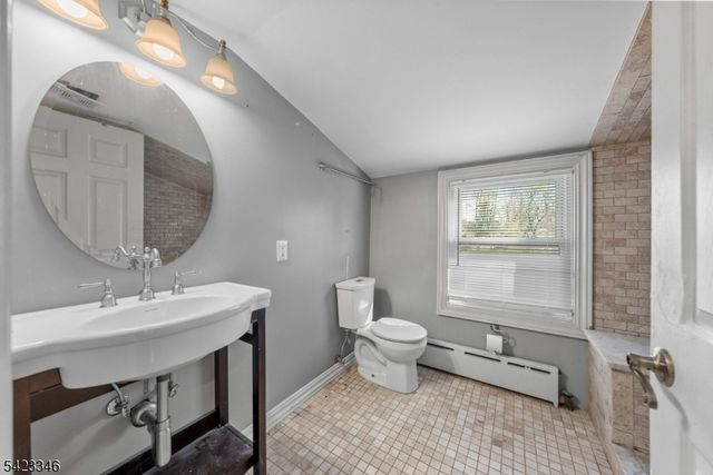 1774 Amwell Rd, Franklin Twp., NJ 08873