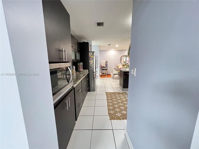 13249 NW 9th Ln, Miami, FL 33182