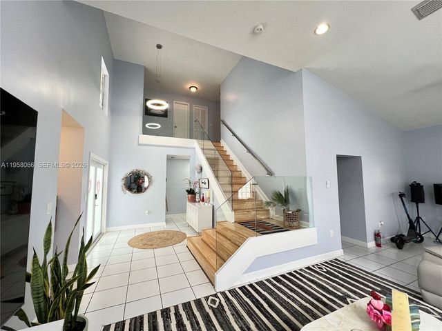 13249 NW 9th Ln, Miami, FL 33182