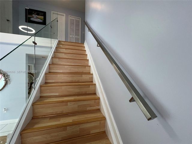 13249 NW 9th Ln, Miami, FL 33182