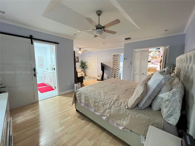 13249 NW 9th Ln, Miami, FL 33182