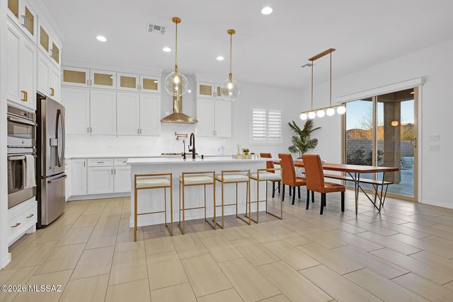 6954 W Foothills Acacia Place, Marana, AZ 85658