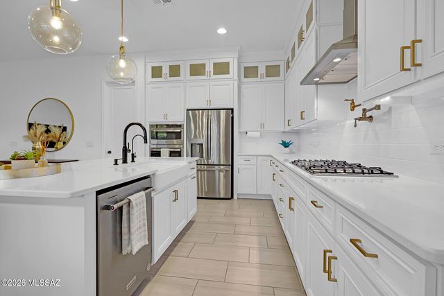 6954 W Foothills Acacia Place, Marana, AZ 85658