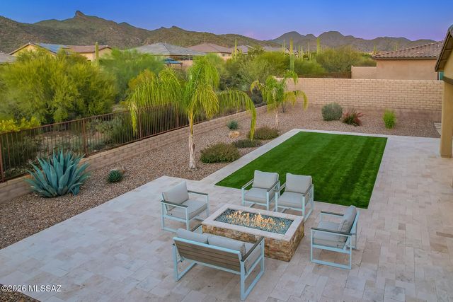 6954 W Foothills Acacia Place, Marana, AZ 85658