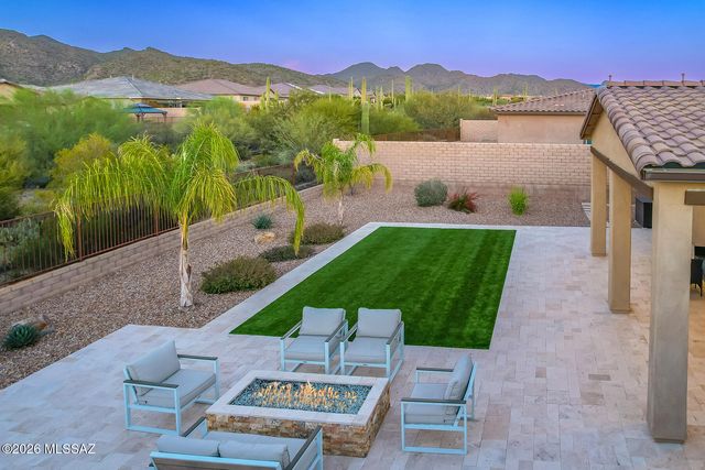 6954 W Foothills Acacia Place, Marana, AZ 85658