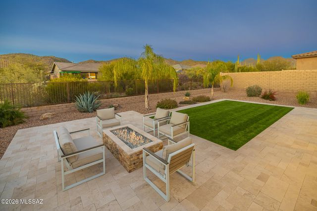 6954 W Foothills Acacia Place, Marana, AZ 85658