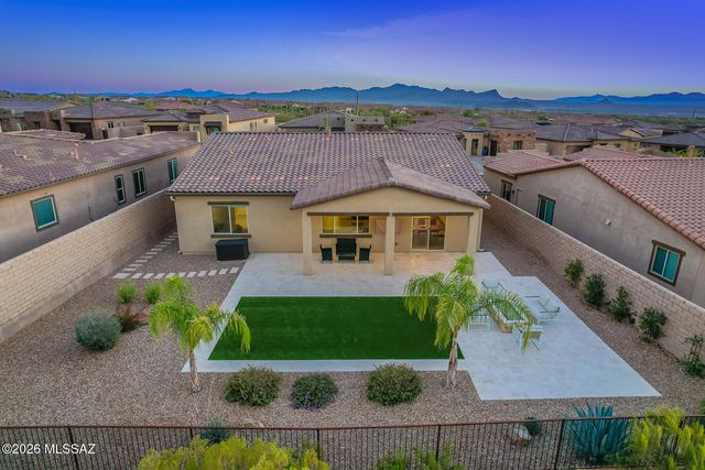 6954 W Foothills Acacia Place, Marana, AZ 85658