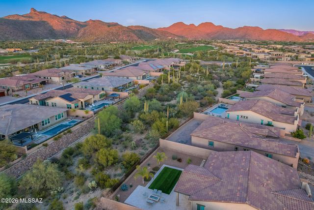 6954 W Foothills Acacia Place, Marana, AZ 85658