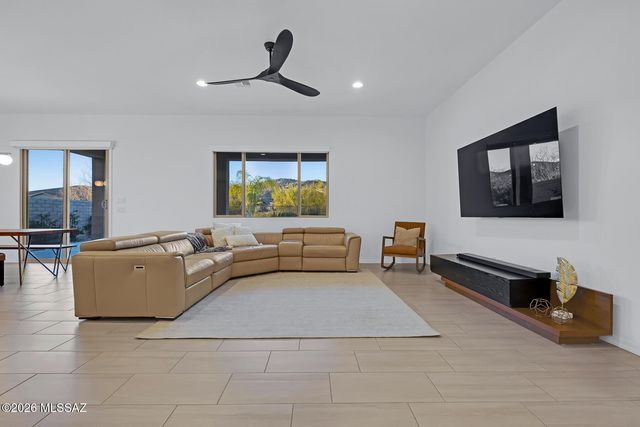 6954 W Foothills Acacia Place, Marana, AZ 85658