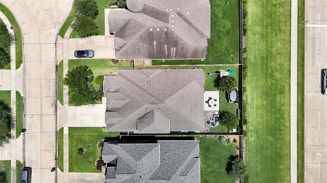 1530 Richland Hollow Lane, Friendswood, TX 77546