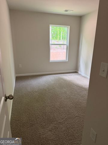 2064 Crossing Road, Stone Mountain, GA 30088