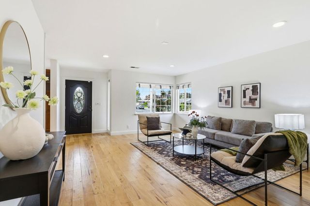 5480 Dartmouth Drive, San Jose, CA 95118