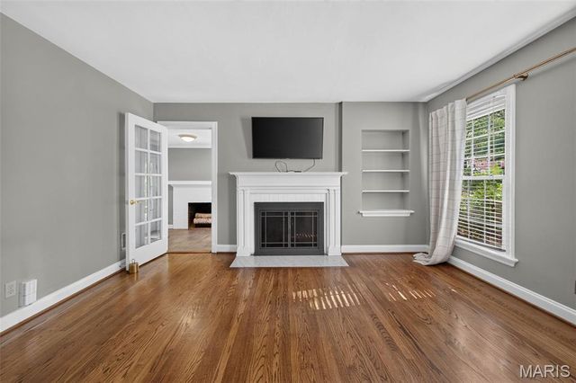 35 Wildwood Lane, Kirkwood, MO 63122