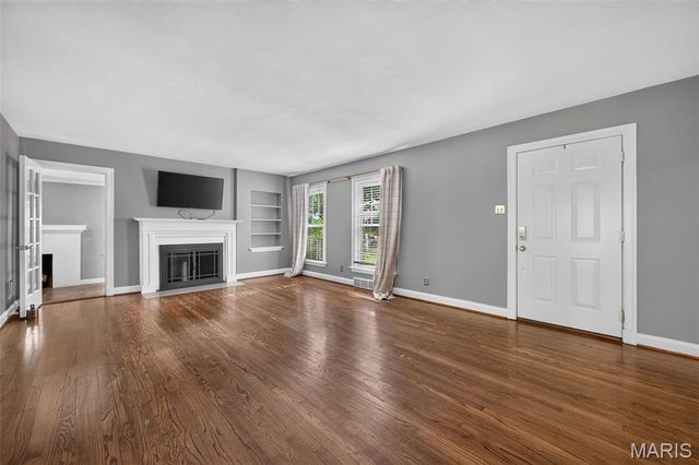 35 Wildwood Lane, Kirkwood, MO 63122