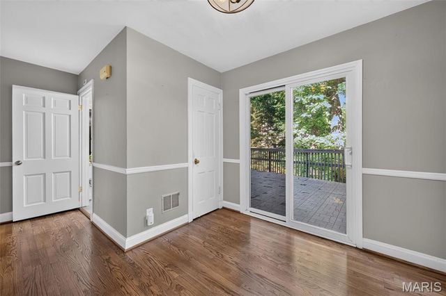 35 Wildwood Lane, Kirkwood, MO 63122