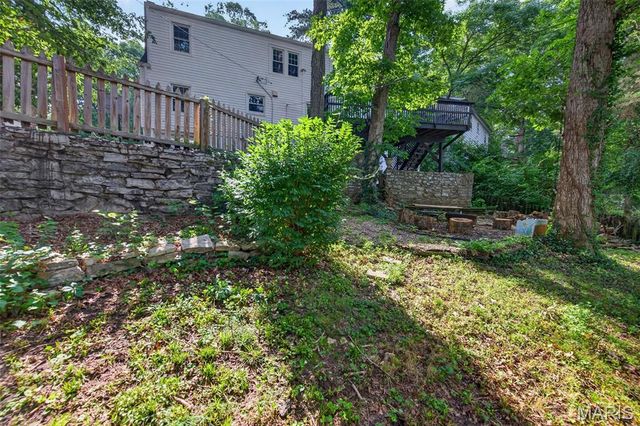 35 Wildwood Lane, Kirkwood, MO 63122