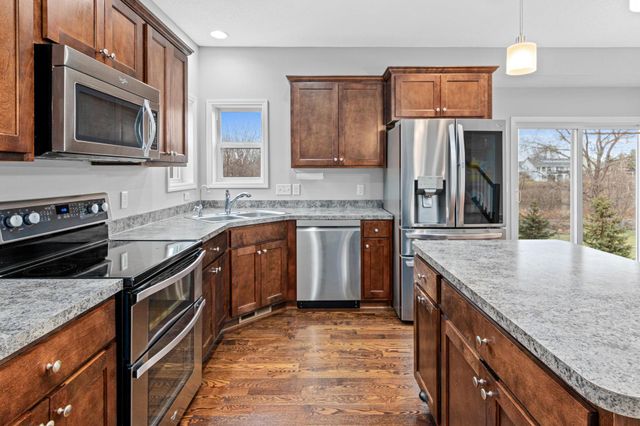 6434 Tessman Terrace N, Brooklyn Park, MN 55445