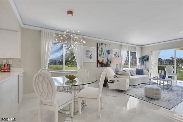 9 High Point CIR N 101, Naples, FL 34103